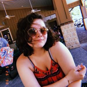 Meet your Posher, Kara